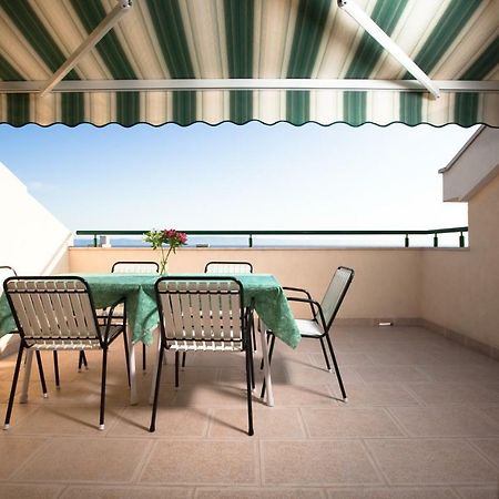 Apartments Smiljka II Tučepi Eksteriør bilde